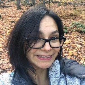 Meet your Posher, Gabriela